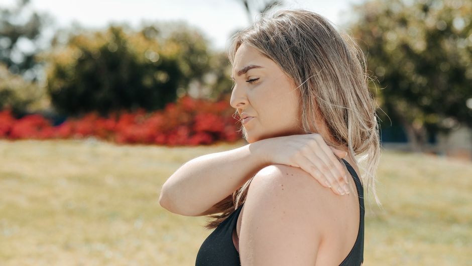 Pilates para el hombro doloroso: alivia la tendinitis y el pinzamiento con movimiento controlado